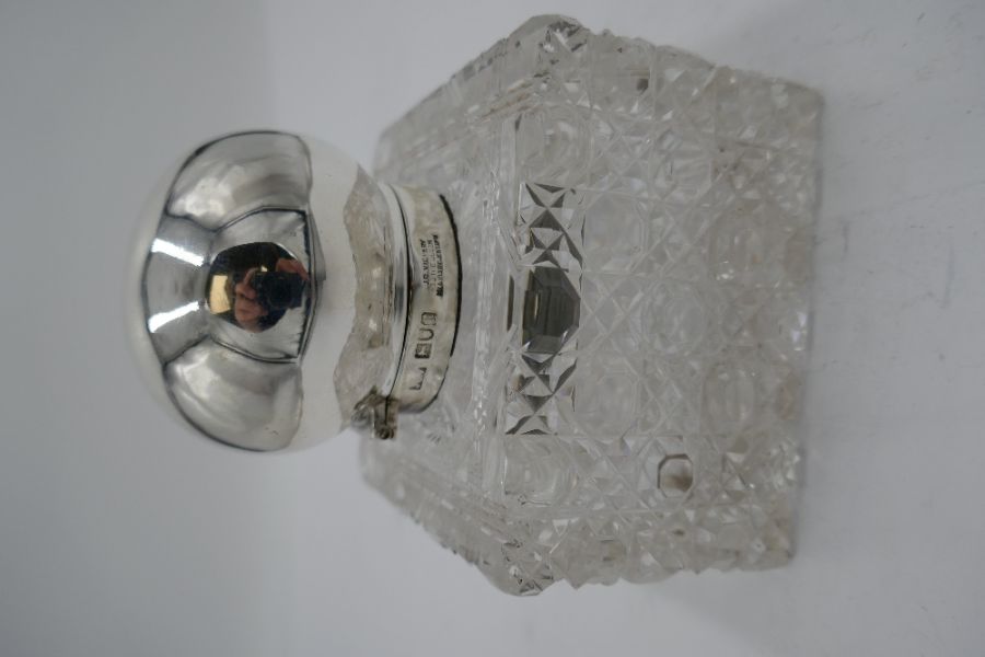 A charming Edwardian heavy cut glass and silver topped inkwell with spherical lid, hallmarked London - Image 2 of 3