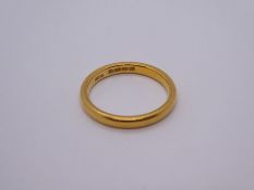 22ct yellow gold wedding band, marked 22, size N, maker CG & S , approx 4.2g