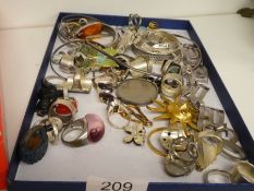 Tray of vintage and modern good quality silver jewellery including an enamel brooch, 14k and silver