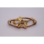 Antique 9ct yellow gold oval brooch, AF, no pin, with flower detail and single opal, marked 9ct, app