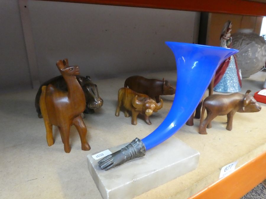 An old blue glass cornucopia on alabaster base and a selection of vintage teak animals - Image 3 of 5