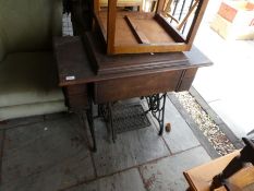 Selection of furniture including Singer sewing table and machine, including mixed chairs (A/F) and t