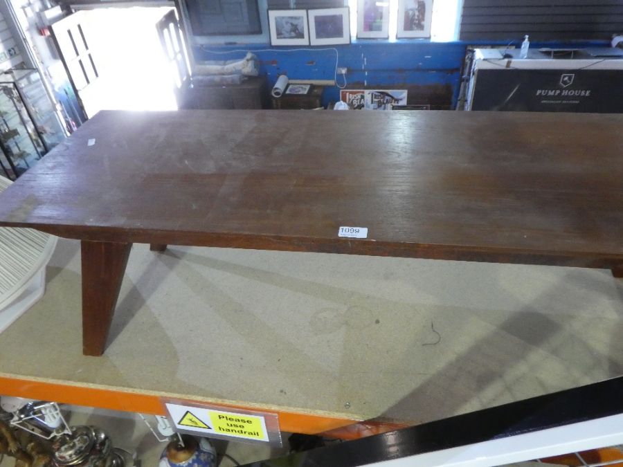 A 1970s style teak oblong coffee table - Image 5 of 5