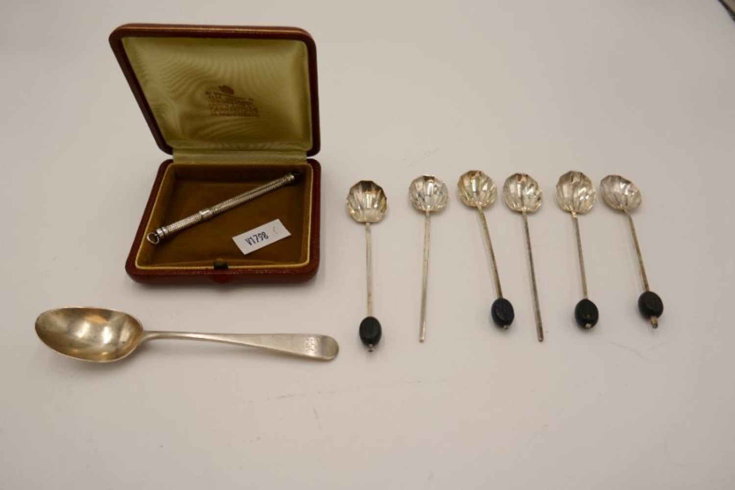 Silver, Jewellery, Collectable,  Furniture and General Auction - Pump House Specialist Auctions Ltd