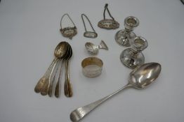 A Georgian 1792 Peter and Ann Bateman silver serving spoon, London. With six very similar other teas