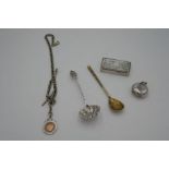 A silver Sovereign case, silver Albert chain, silver Sifter spoon and a small trinket box, also with