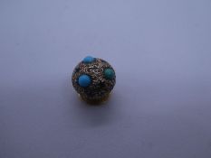 French 18ct yellow gold dress stud with black enamel and three turquoise beads, gross 1.9g approx, F
