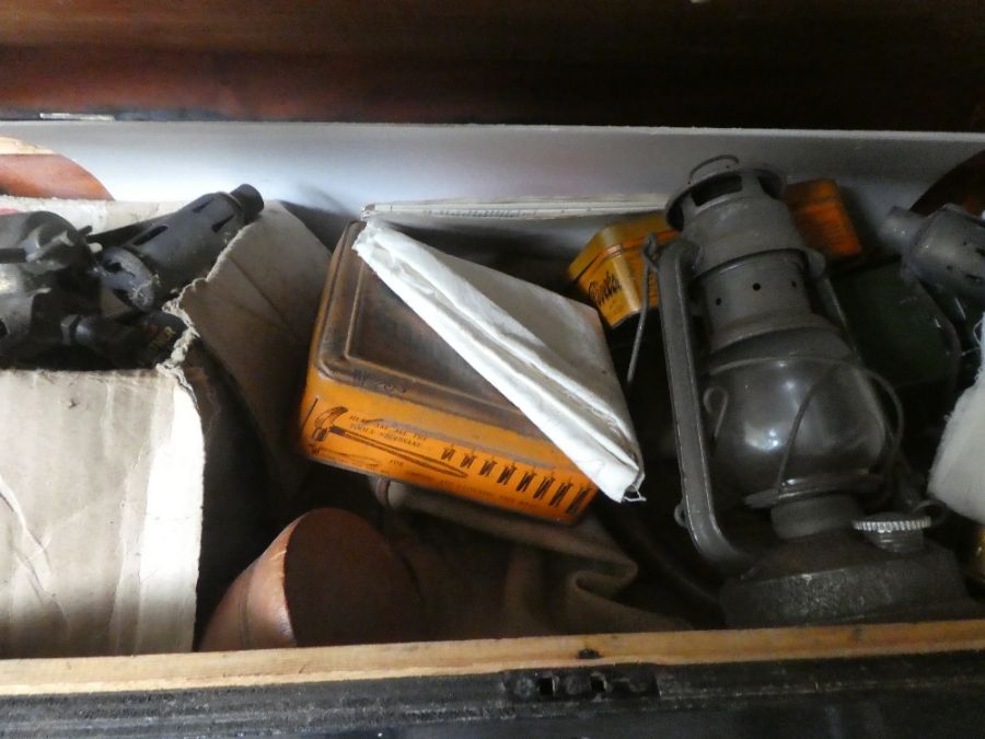 A painted trunk with contents, a large saw and an old petrol can - Image 2 of 6