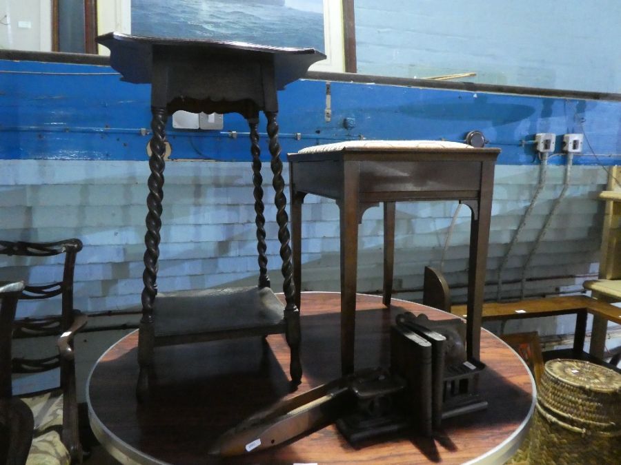 An Edwardian piano stool, 2 pairs of bookends and sundry - Bild 3 aus 3