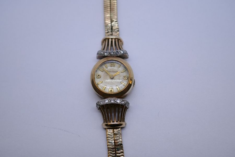 Jaeger LeCoultre; a 1950's/1960's Ladies Jaeger LeCoultre cocktail watch with circular champagne d