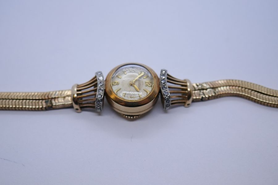 Jaeger LeCoultre; a 1950's/1960's Ladies Jaeger LeCoultre cocktail watch with circular champagne d - Image 3 of 5