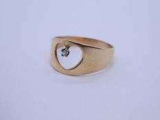 9ct yellow gold ring with cut out heart and single diamond, size M/N, Birmingham, maker EJC, approx