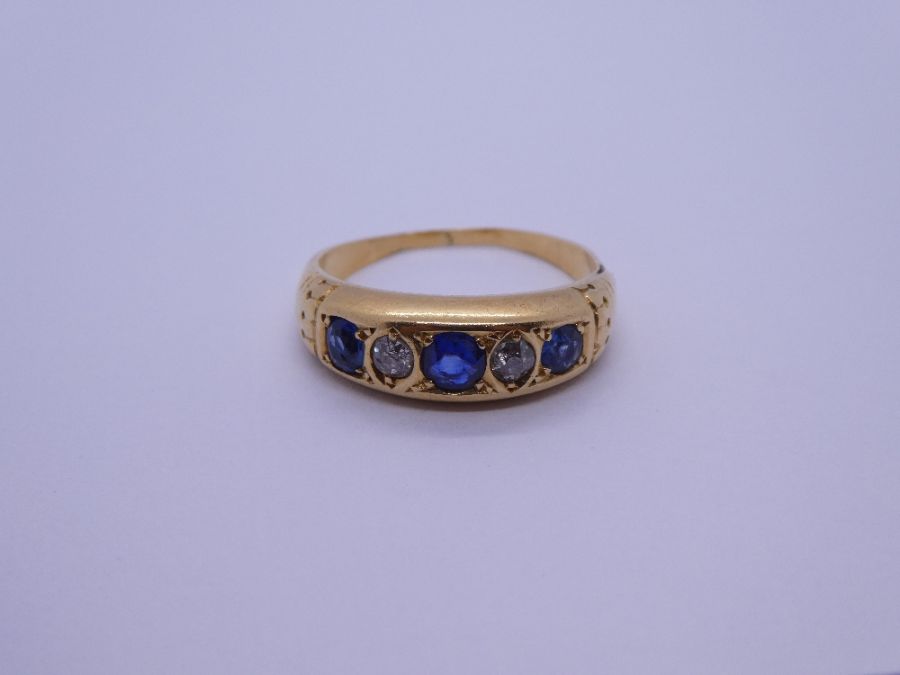 18ct yellow gold Sapphire and diamond ring, marks worn, size L/M, 2.7g approx - Bild 4 aus 4