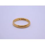 22ct yellow gold wedding band size K/L, Birmingham, maker SH, 3.4g approx