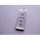 Hallmarked silver pendant in the form of a bullion bar, approx 4 x 2cm, approx 30.1g