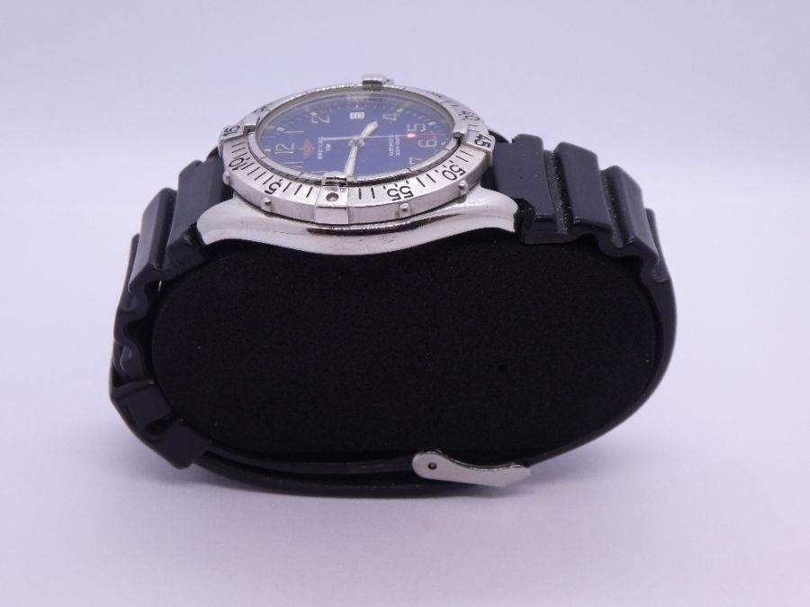 BREITLING; a boxed gent's Breitling Automatic wristwatch, 38mm dial, with rotating bezel, and date a - Image 4 of 5