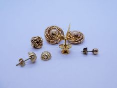 2 Pairs of 9ct gold earrings, AF, two other gold earrings and a yellow metal stud of a mosquito, gr