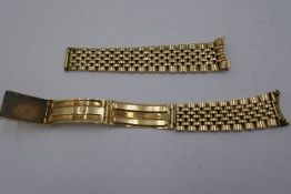 18ct yellow gold watch strap, possibly Omega, marked 750, 41.6g approx