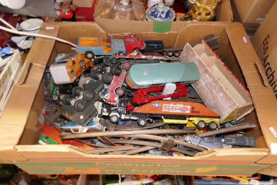 Two boxes of mixed die cast railway items, etc - Image 2 of 3