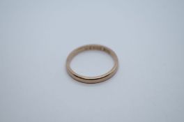 Two 9ct yellow gold wedding bands, both marked 375, 4.1g approx