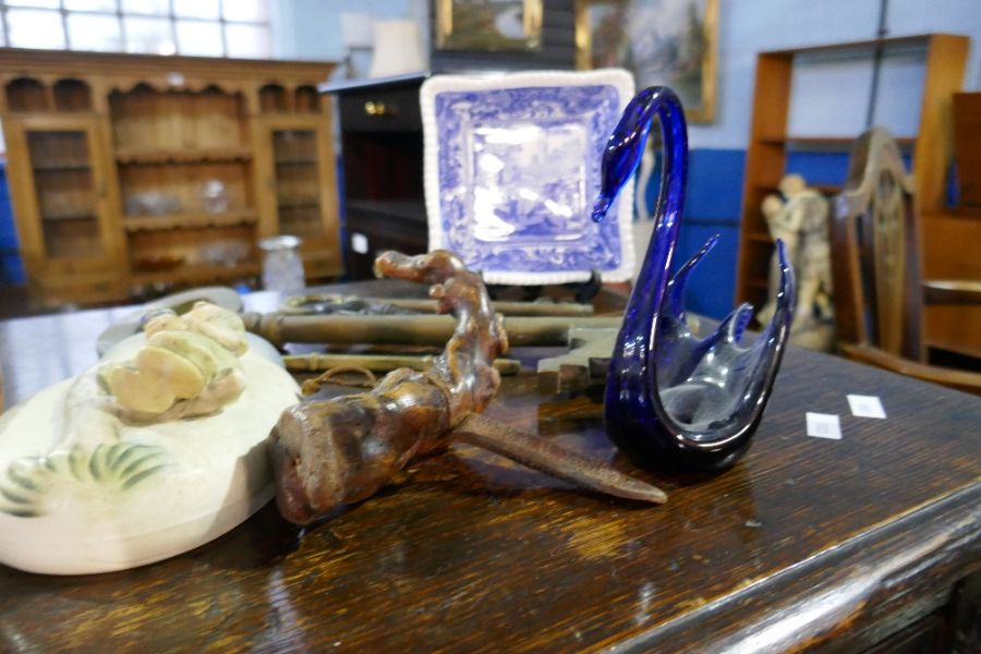 Mixed collectables including a cut glass biscuit barrel and three large keys - Image 9 of 9