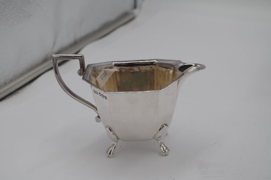 A silver octagonal tea service by Viners Ltd comprising a teapot, two handled sugar bowl and milk ju - Image 5 of 6