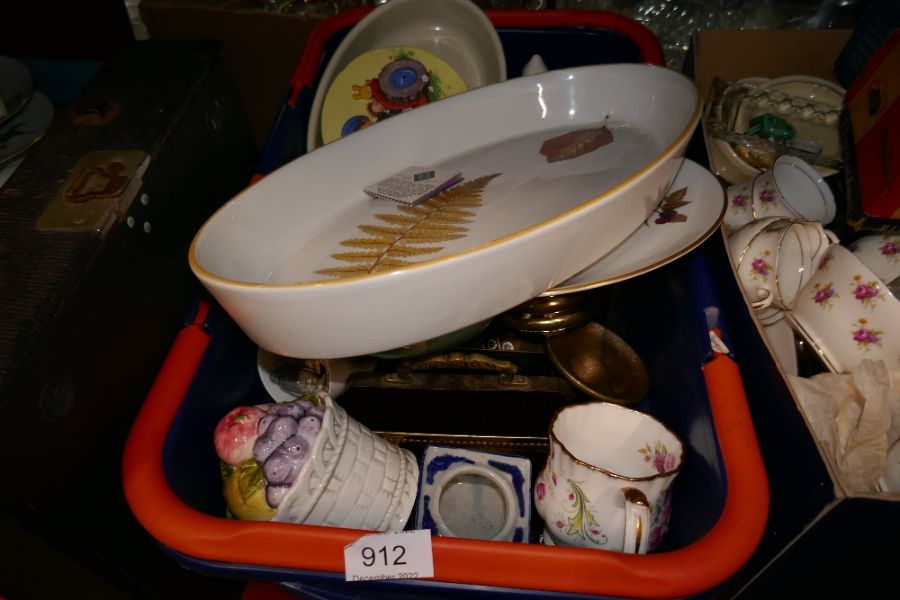 4 boxes of mixed china including Worcester plates, typewriter, Stanleyware china, etc - Image 3 of 5