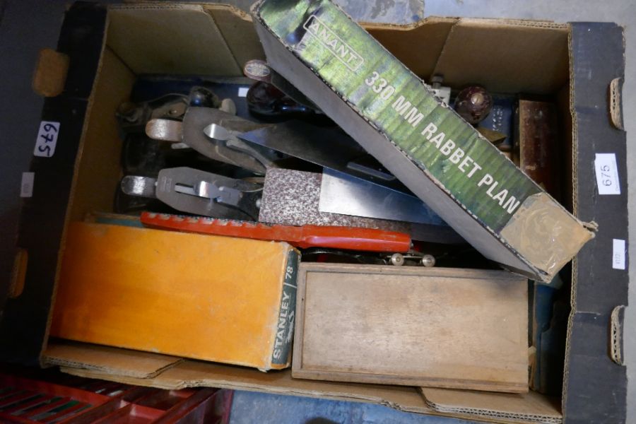 A set of some vintage and boxed woodworking planes