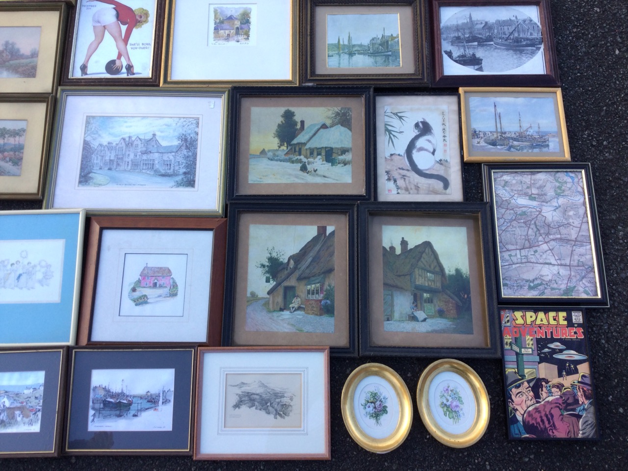 A box of old framed prints, Eyemouth views, landscapes, carved old frames, some signed, pairs, - Image 3 of 3