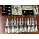 Miscellaneous silver including a cased set of seal-top coffee spoons, various teaspoons, a mother-