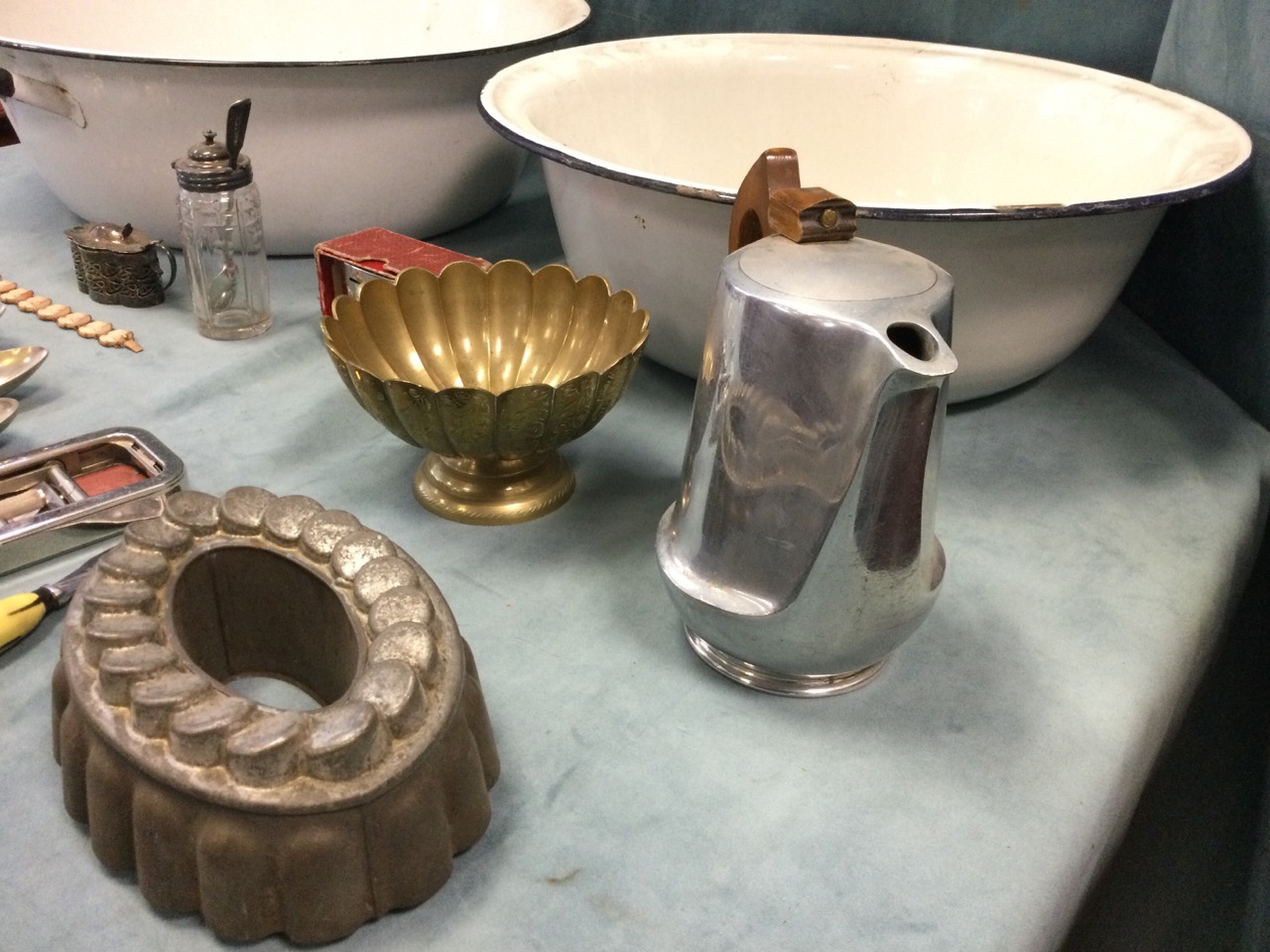 Miscellaneous metalware including a fluted benares brass bowl, a jelly mould, a Piquot Ware jug, a - Image 2 of 3