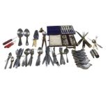 Miscellaneous cutlery including an Elkington stainless steel set, a cased set of tea knives, a