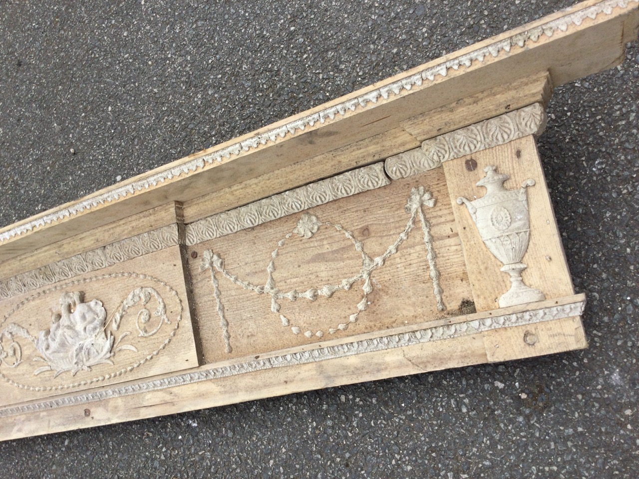 The top of a nineteenth century pine chimneypiece with mantlepiece above frieze with raised - Image 2 of 3