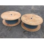 A pair of cable drums with metal centres. (43.5in x 16.5in) (2)