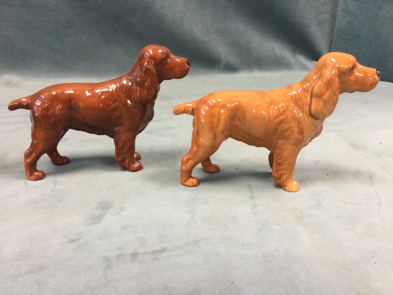 A pair of Beswick spaniels - Horseshot Primula; a Ringtons blue chintz jug & sucrié; and a Beswick - Image 2 of 3