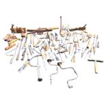 A large quantity of woodworking craftsmans handtools including hammers, planes, a thatchers