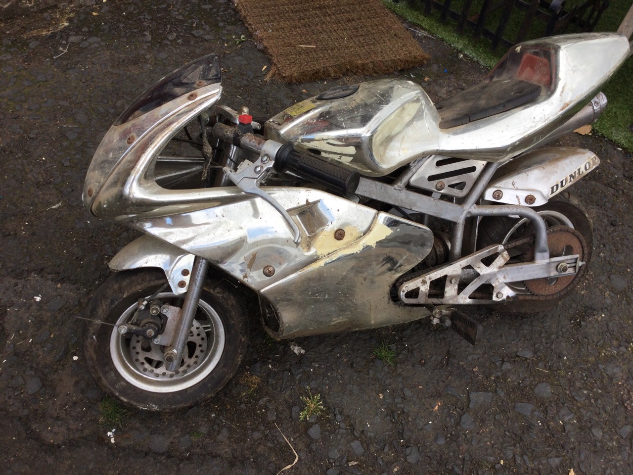 A childs BMW petrol racing motorbike with silvered body - A/F. (41in) - Image 2 of 3