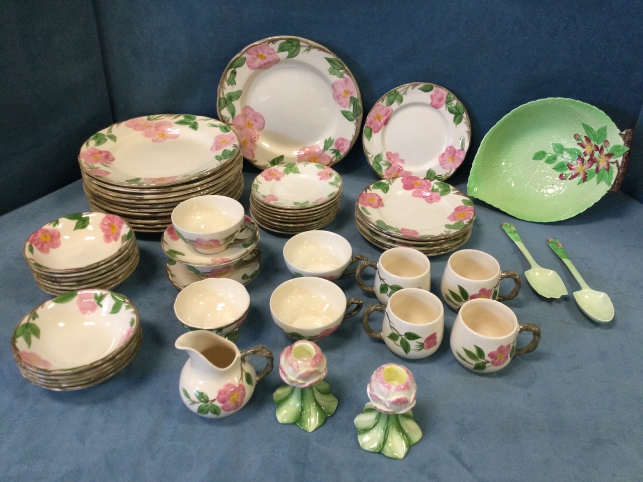 A Staffordshire floral dinner/dessert/tea service decorated in the Desert Rose pattern; a pair of