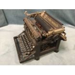A 1930s Underwood 5 typewriter, serial number 1719990-5.
