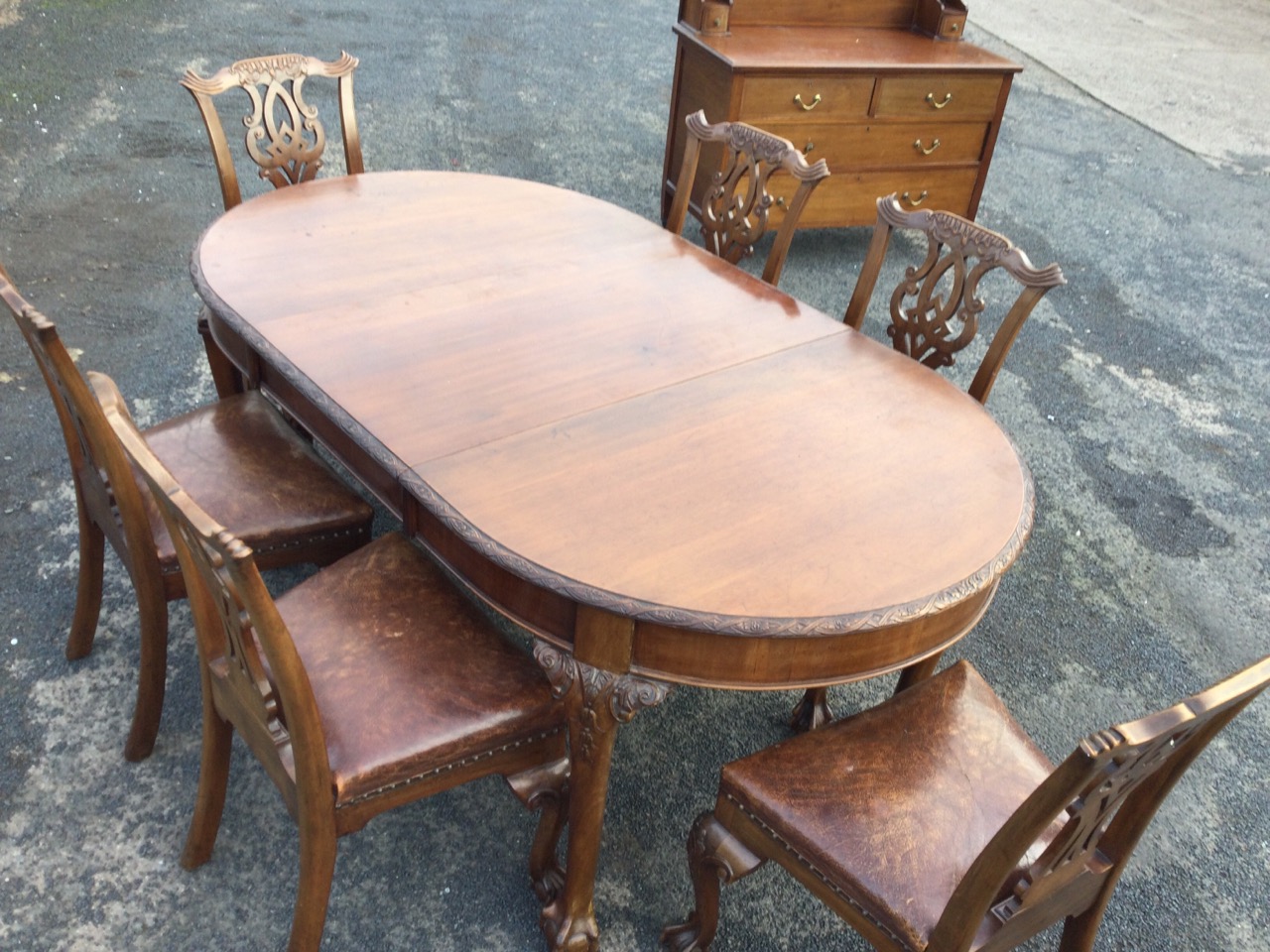 A late Victorian mahogany dining table & chair set, the extending table having rounded ends carved - Image 2 of 3