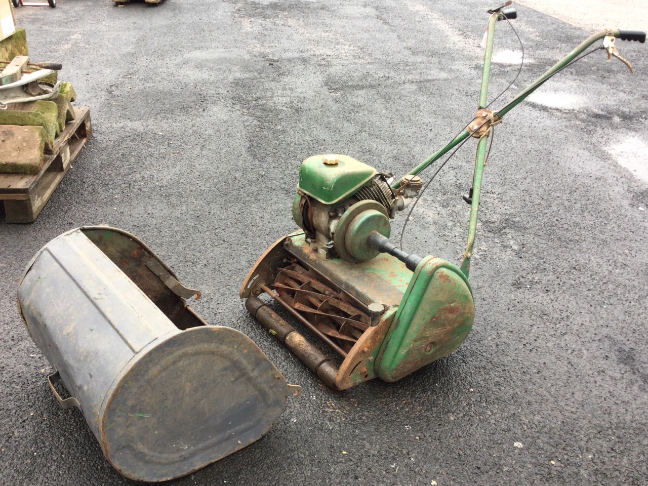 A petrol driven cylinder garden mower complete with grassbox, wood rollers, etc. (A/F) - Image 3 of 3