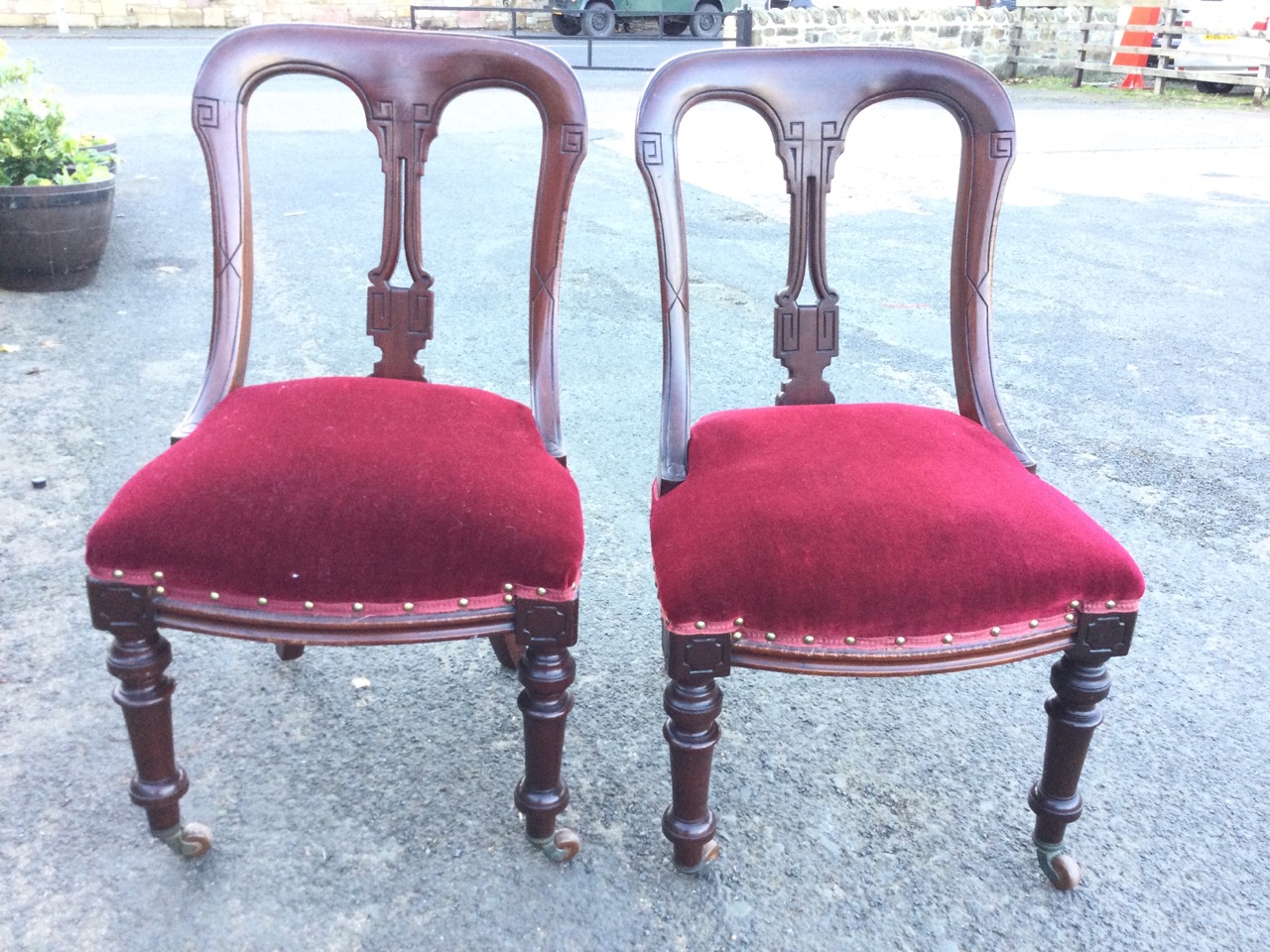 A pair of late Victorian mahogany dining chairs with shaped moulded backs framing pierced splats, - Image 3 of 3