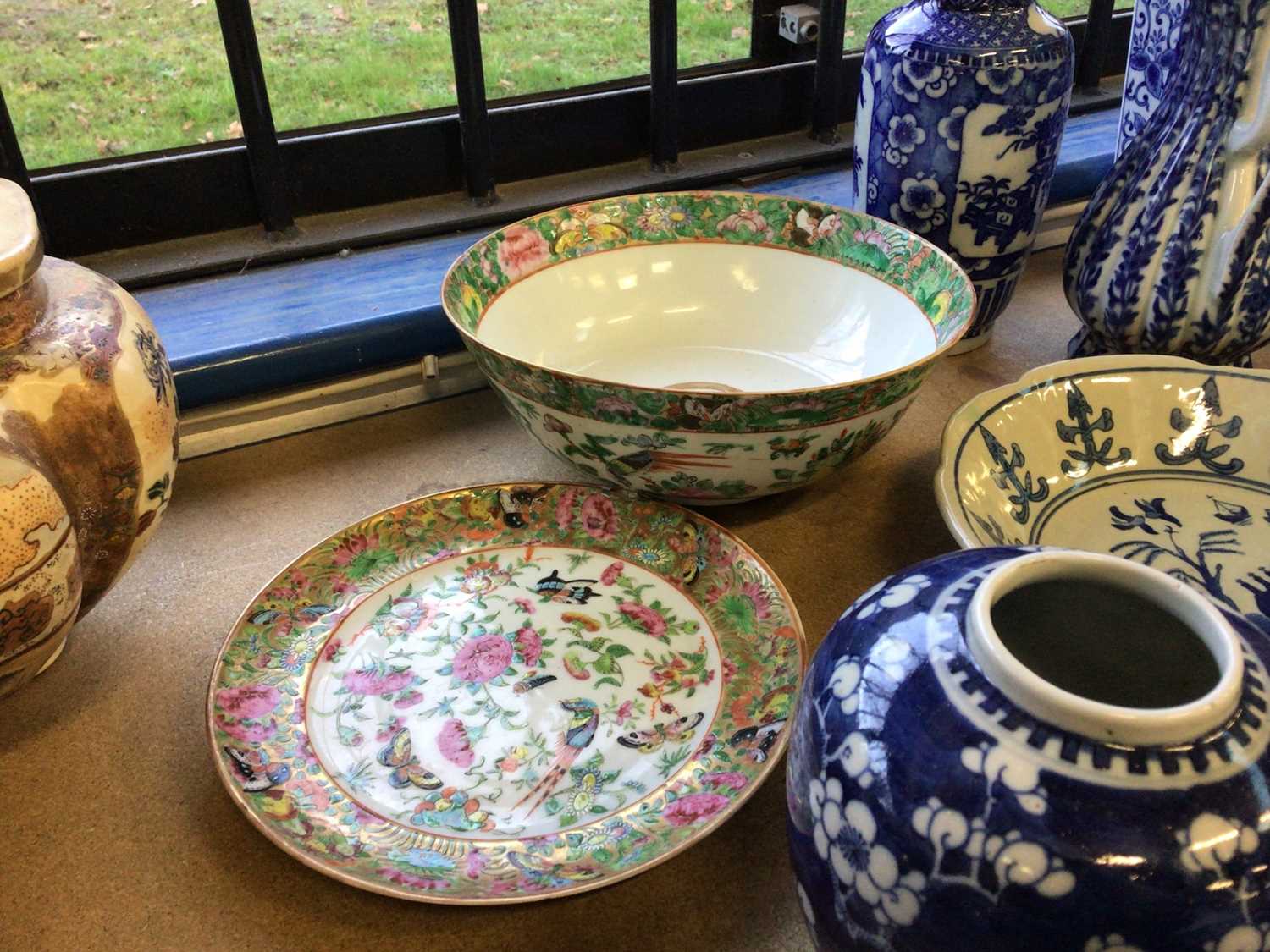 Quantity of antique and later Chinese porcelain, including Canton bowl and dish, blue and white prun - Image 6 of 6