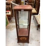 Edwardian inlaid mahogany display cabinet, 33cm wide, 92cm high