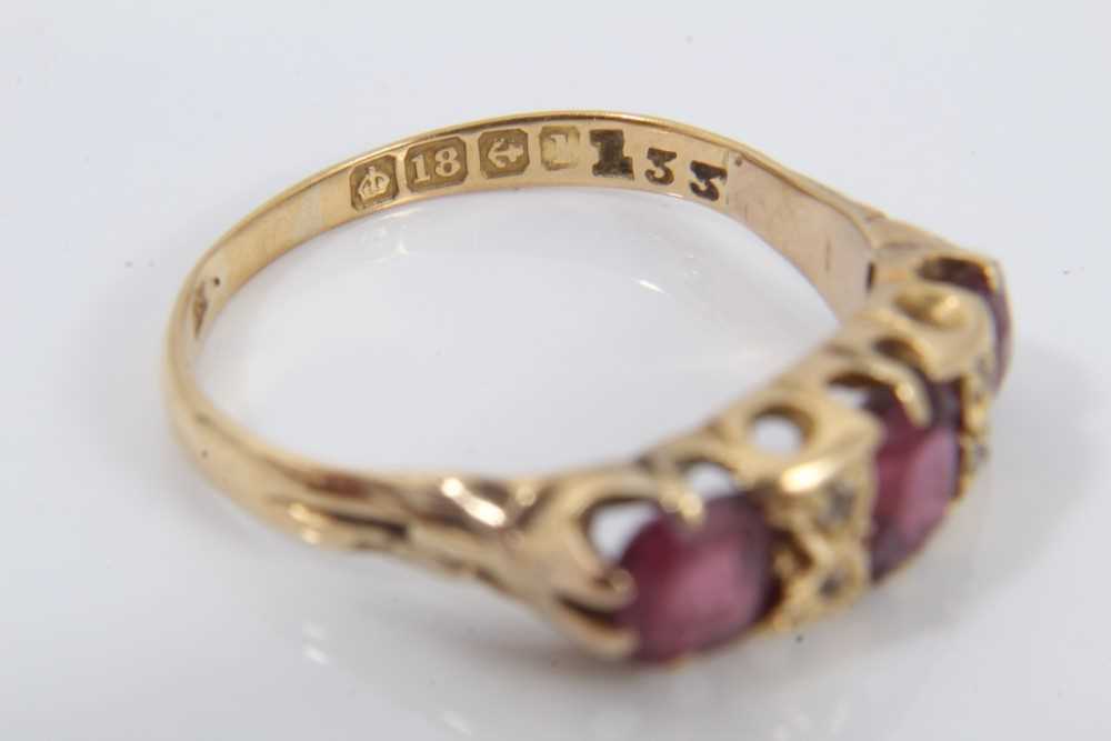 18ct gold ruby and diamond ring - Image 2 of 2