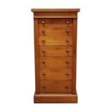 Victorian mahogany Wellington chest, with seven graduated drawers between locking stiles on plinth b