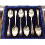 Set of six silver teaspoons in fitted case