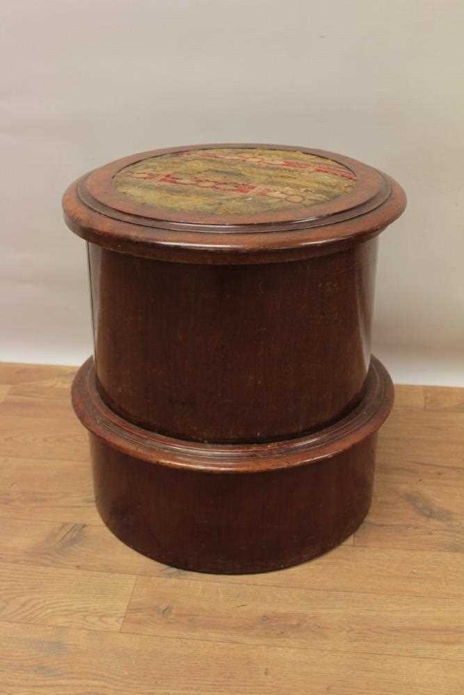 Victorian mahogany pedestal commode