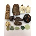 Group of oriental wares to include snuff bottles, Chinese hardstone carvings and other pieces