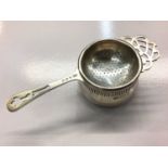 1930's silver tea strainer and stand (Birmingham 1932)